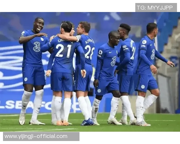 欧联杯惊天冷门巴黎圣日耳曼与曼城战成平局引发全场震动