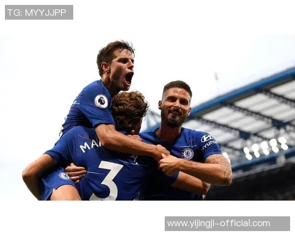 国王杯曼城逆转波尔图争议判罚引发全场热议与惊叹